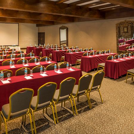 Quinta Real Guadalajara Hotel Екстериор снимка