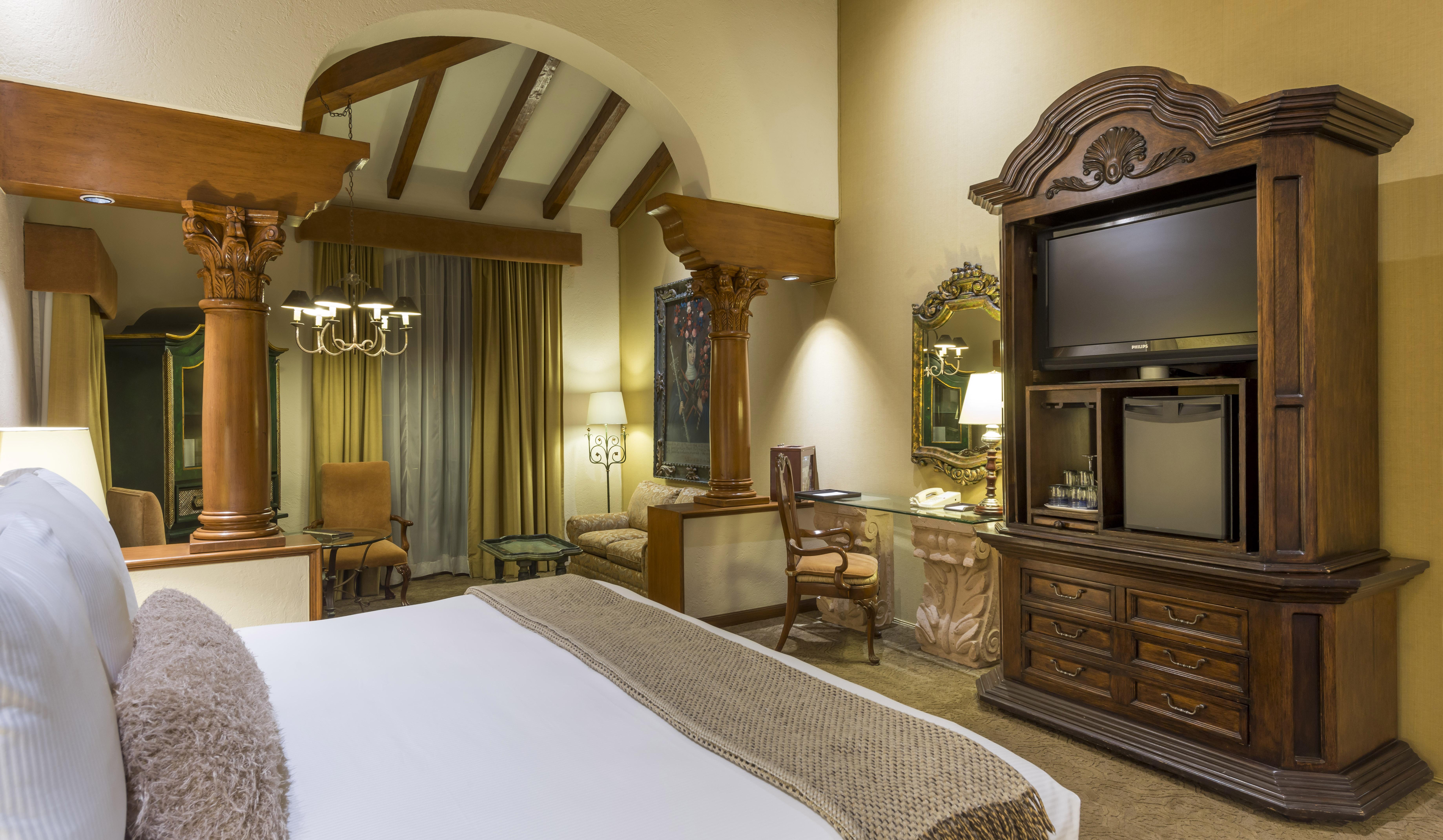 Quinta Real Guadalajara Hotel Екстериор снимка