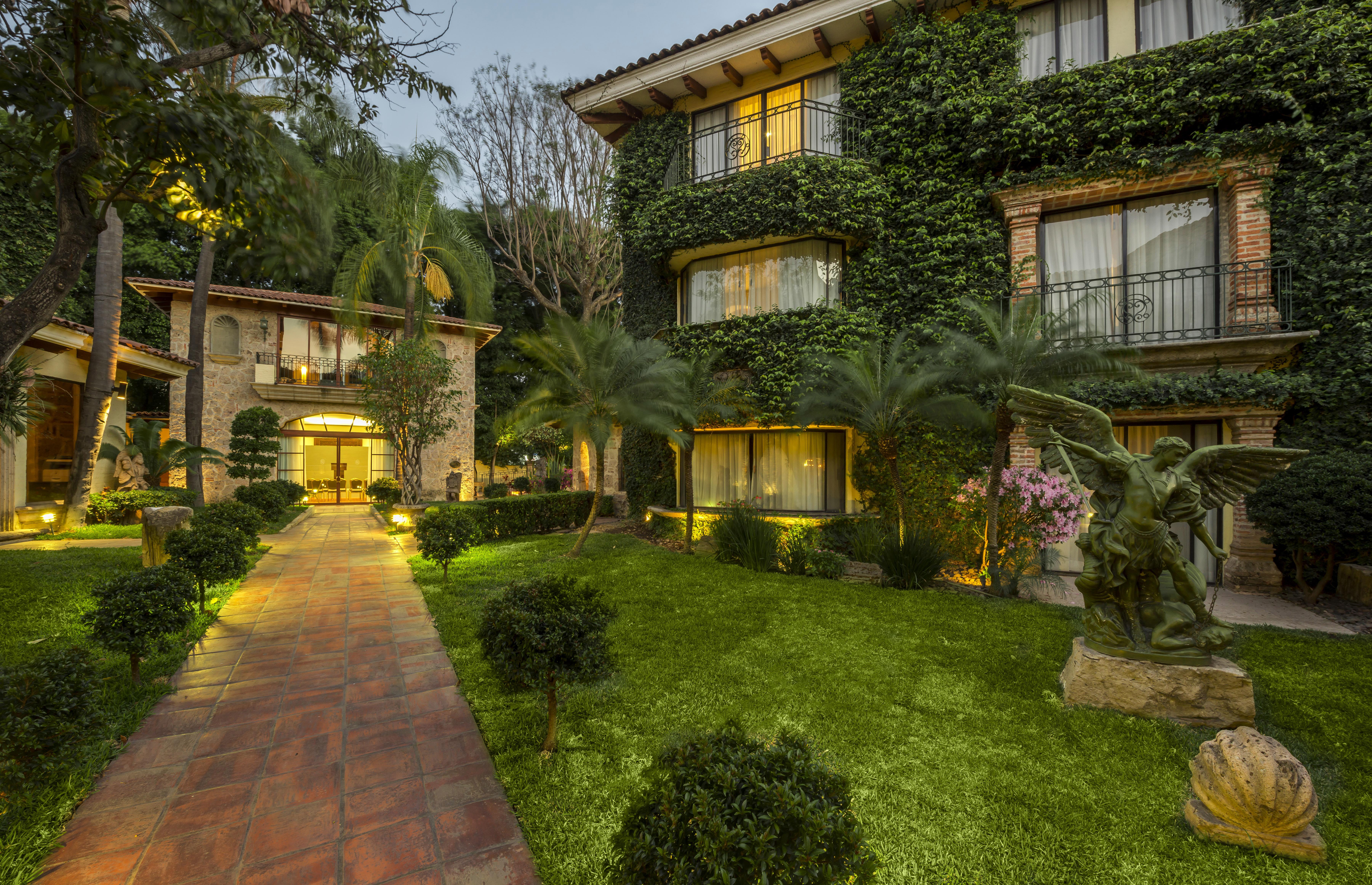 Quinta Real Guadalajara Hotel Екстериор снимка