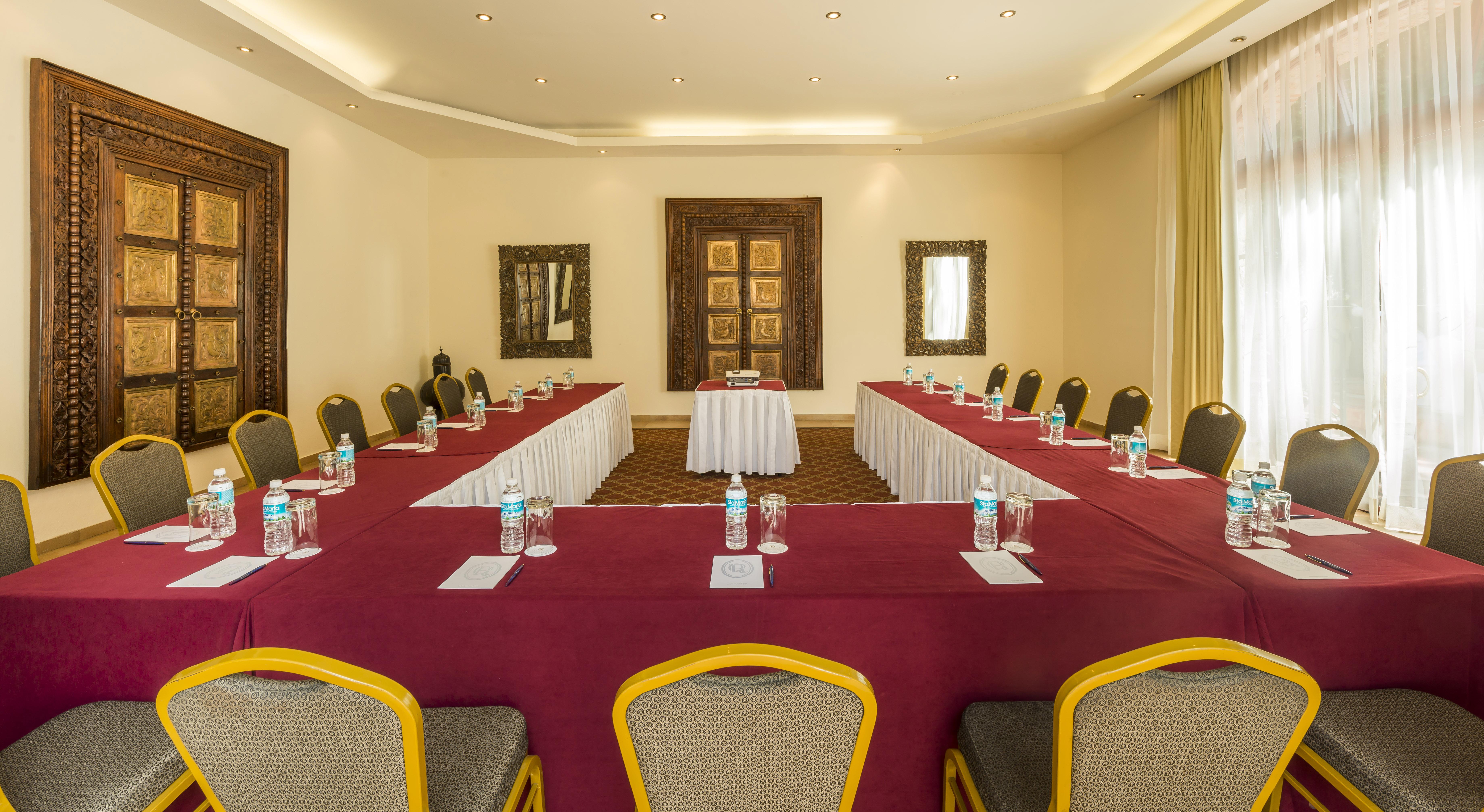 Quinta Real Guadalajara Hotel Екстериор снимка