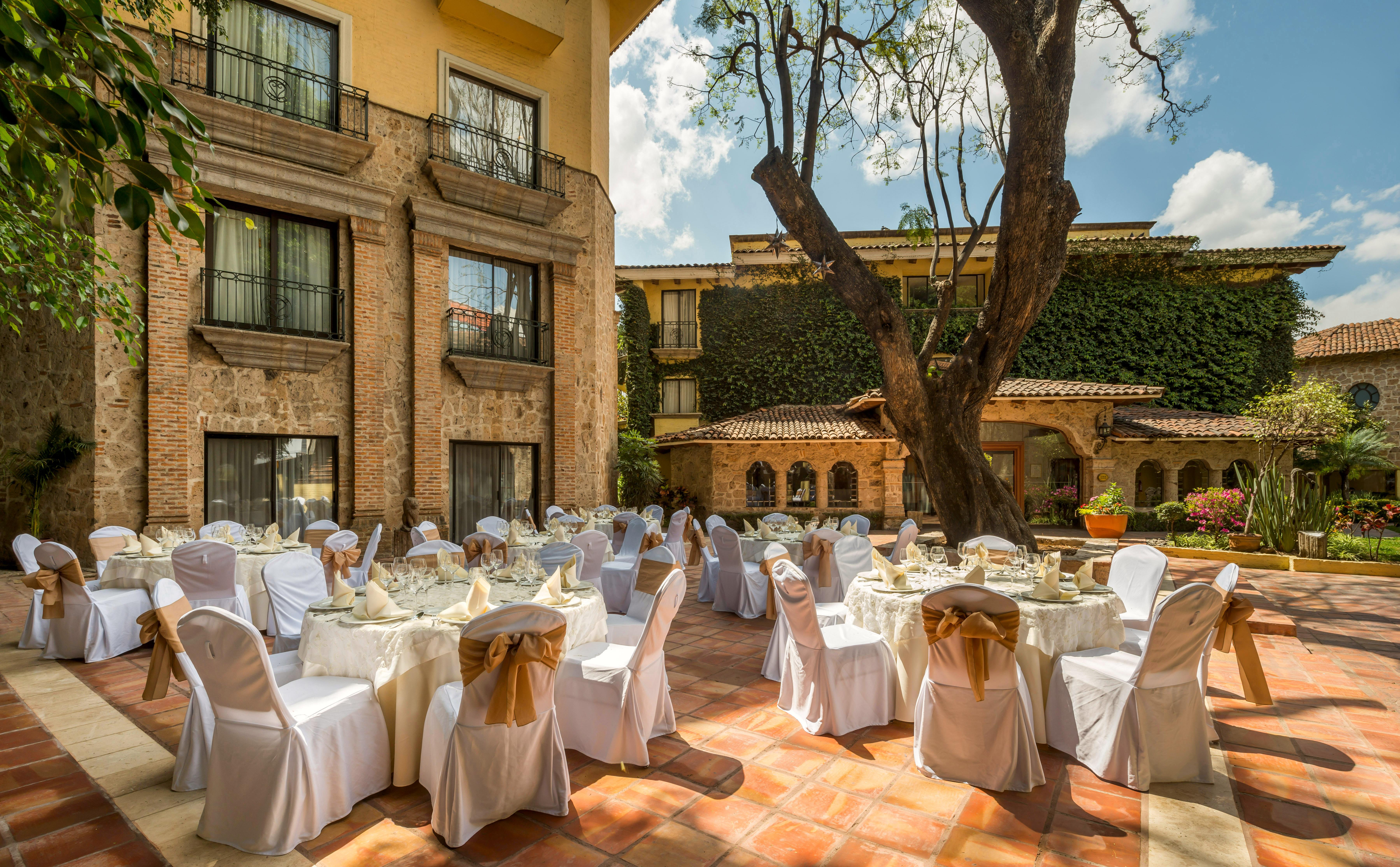Quinta Real Guadalajara Hotel Екстериор снимка