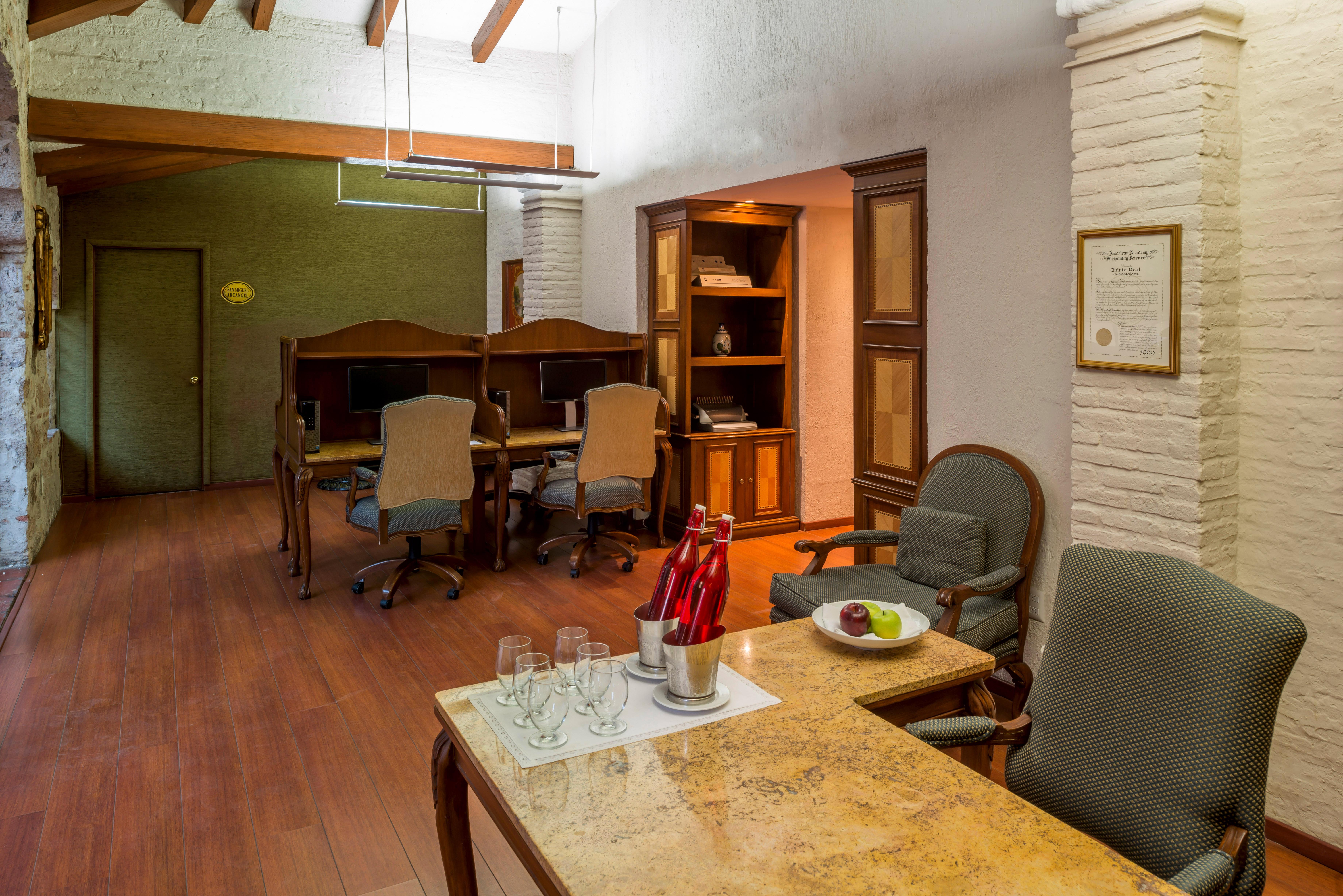 Quinta Real Guadalajara Hotel Екстериор снимка
