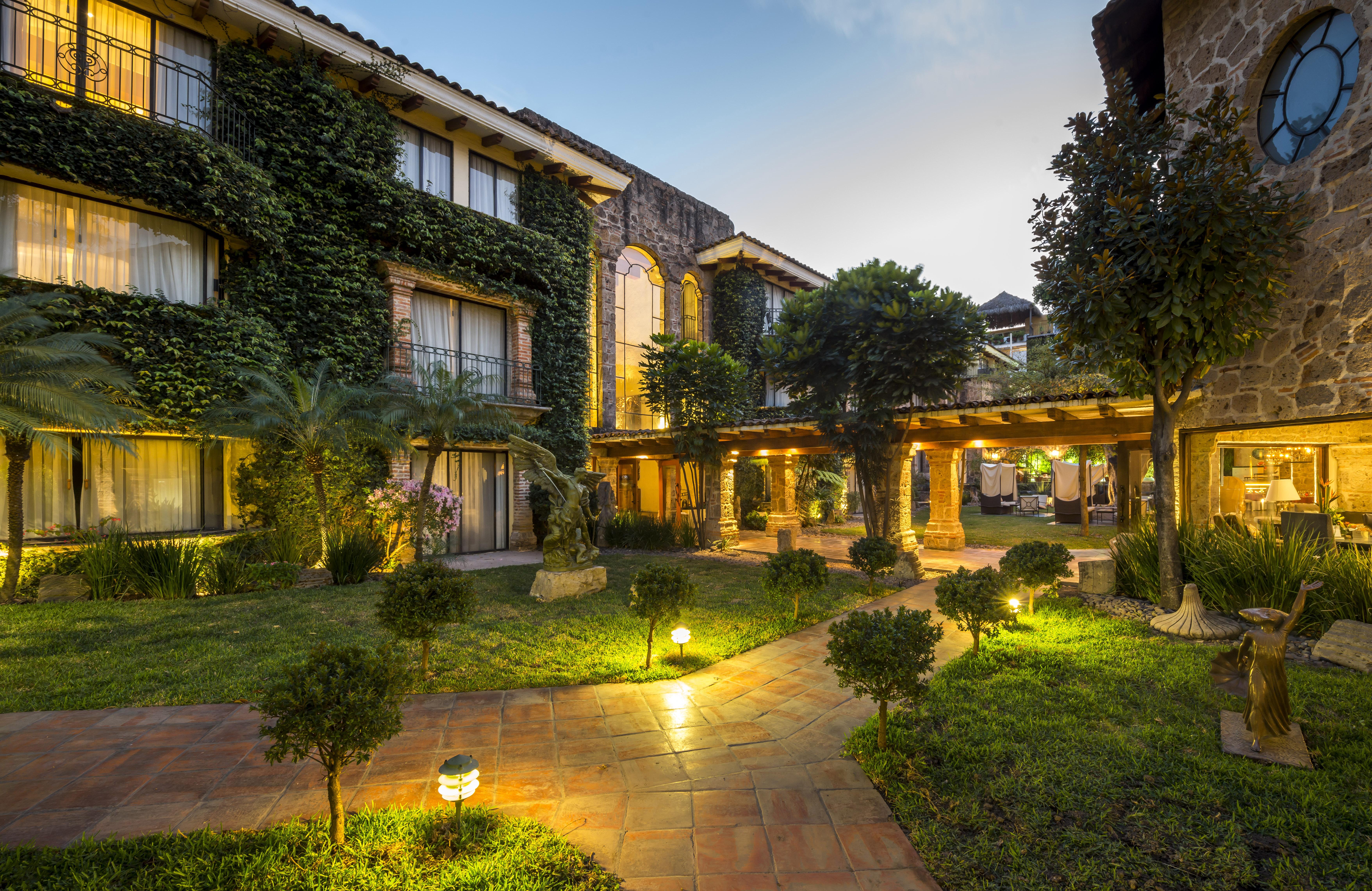 Quinta Real Guadalajara Hotel Екстериор снимка