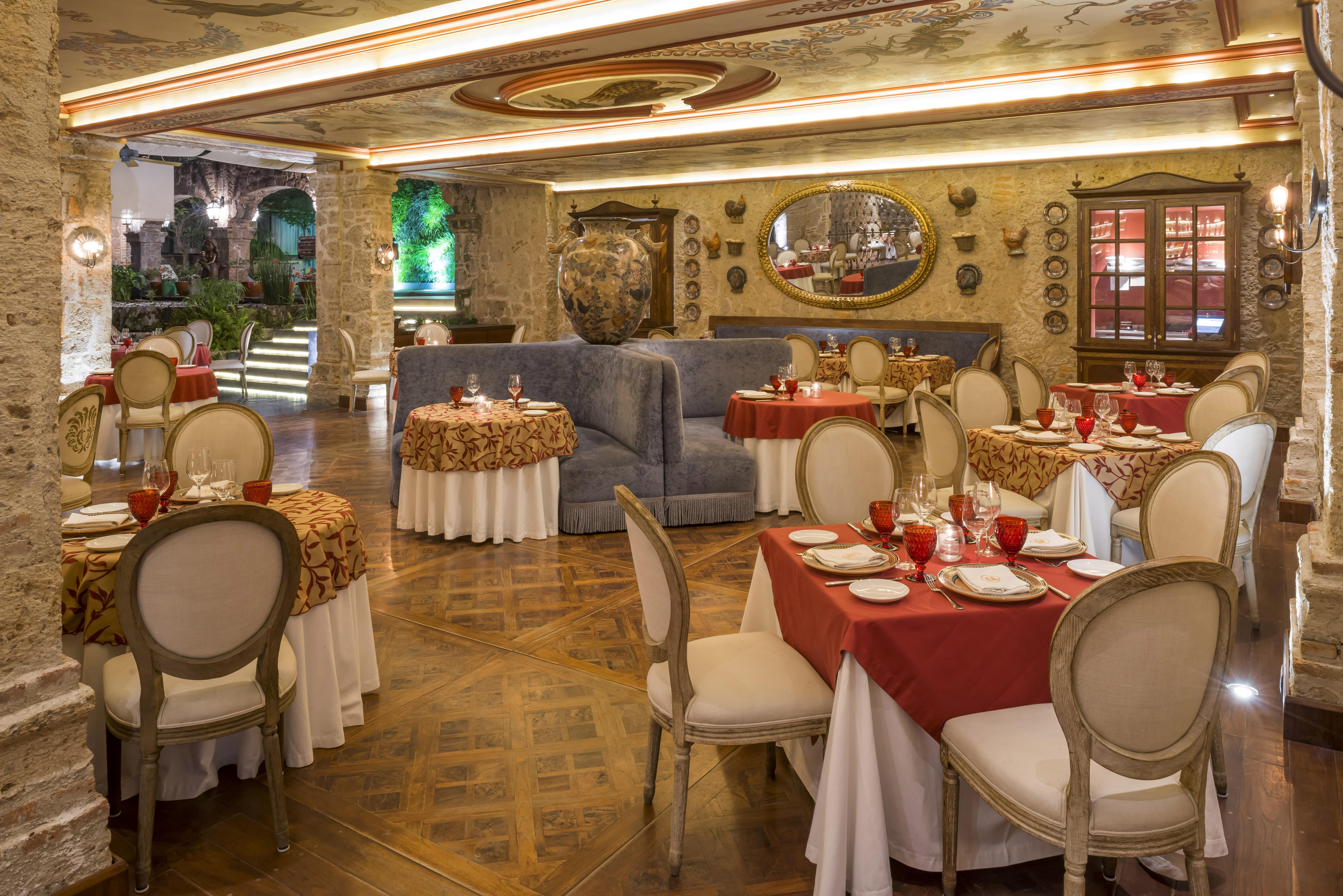 Quinta Real Guadalajara Hotel Екстериор снимка