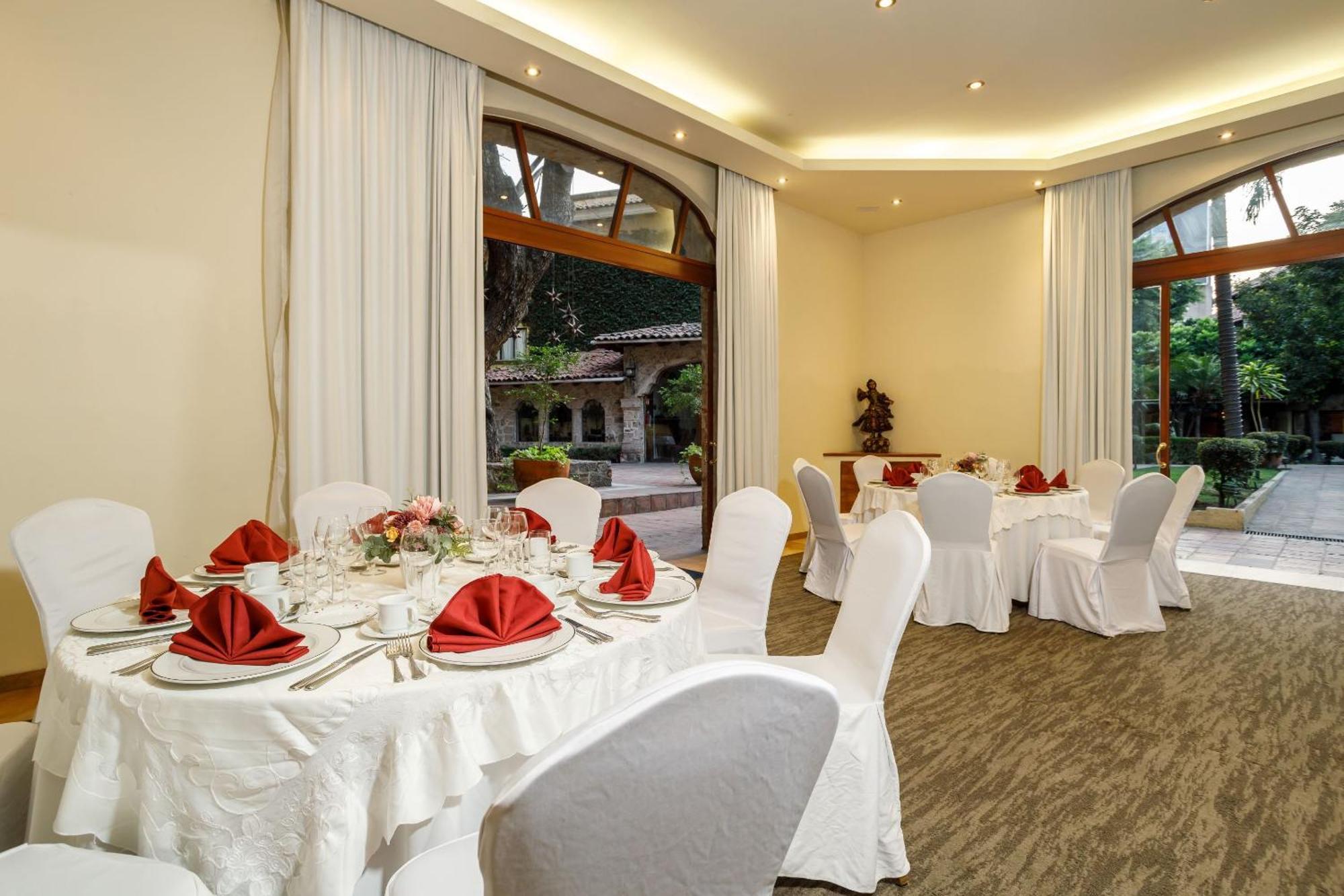 Quinta Real Guadalajara Hotel Екстериор снимка