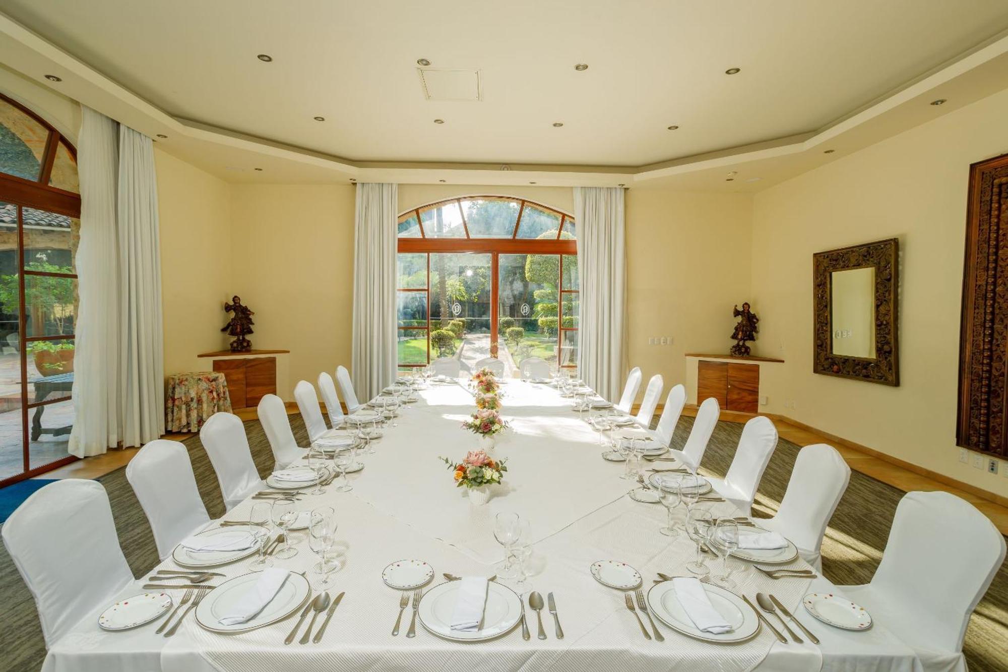 Quinta Real Guadalajara Hotel Екстериор снимка