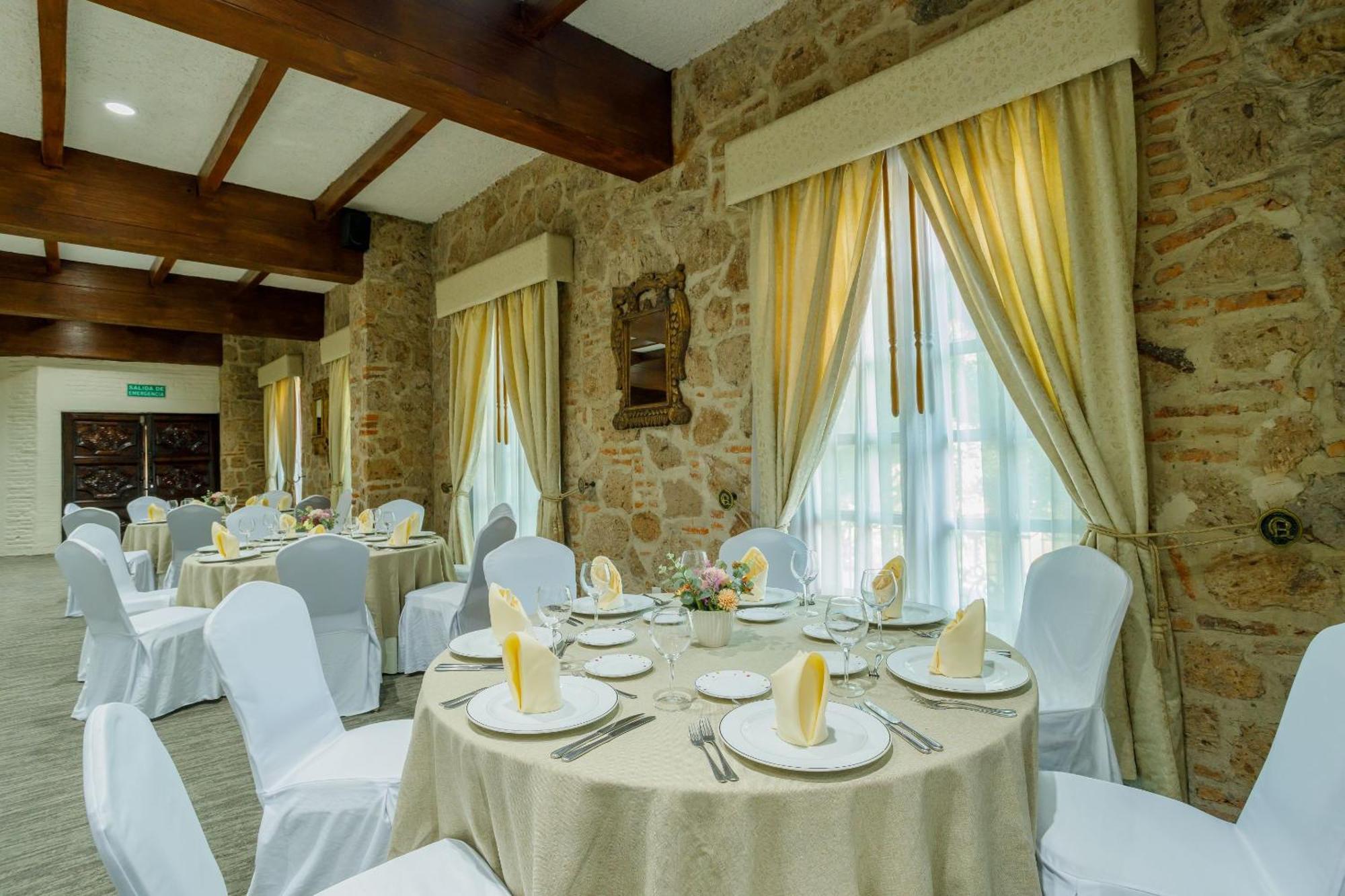 Quinta Real Guadalajara Hotel Екстериор снимка