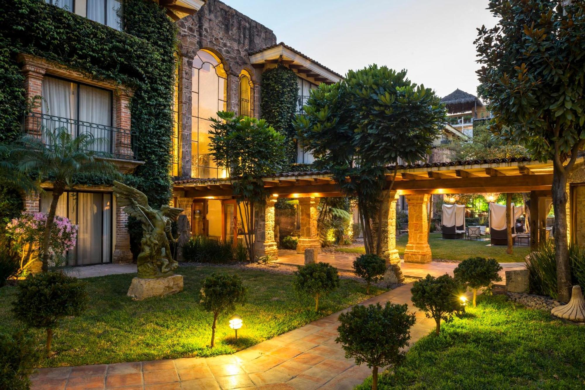 Quinta Real Guadalajara Hotel Екстериор снимка